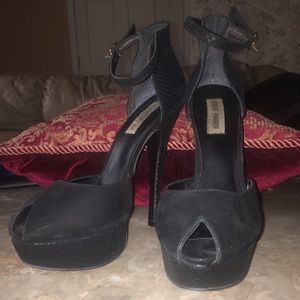 Steve Madden platform heels